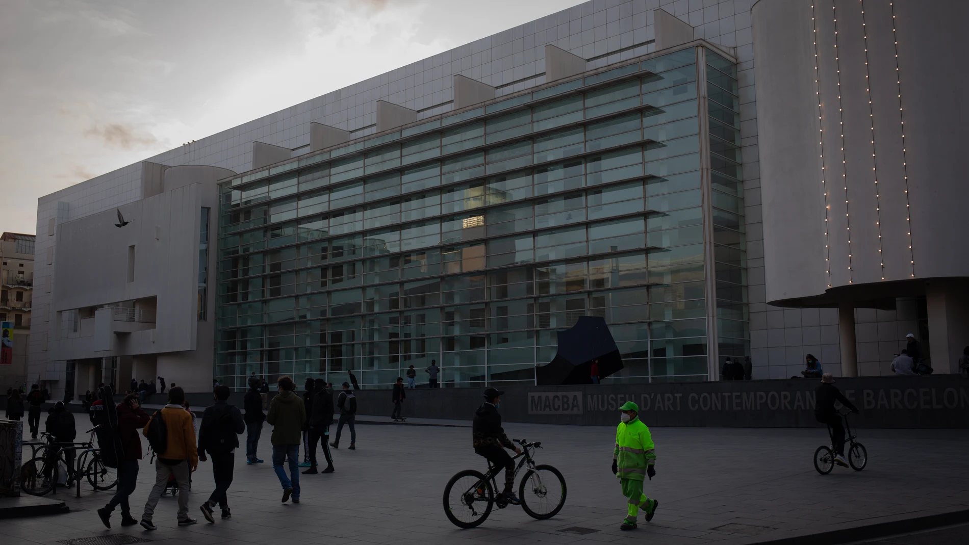 Plaza del Museu d'Art Contemporani de Barcelona (Macba)