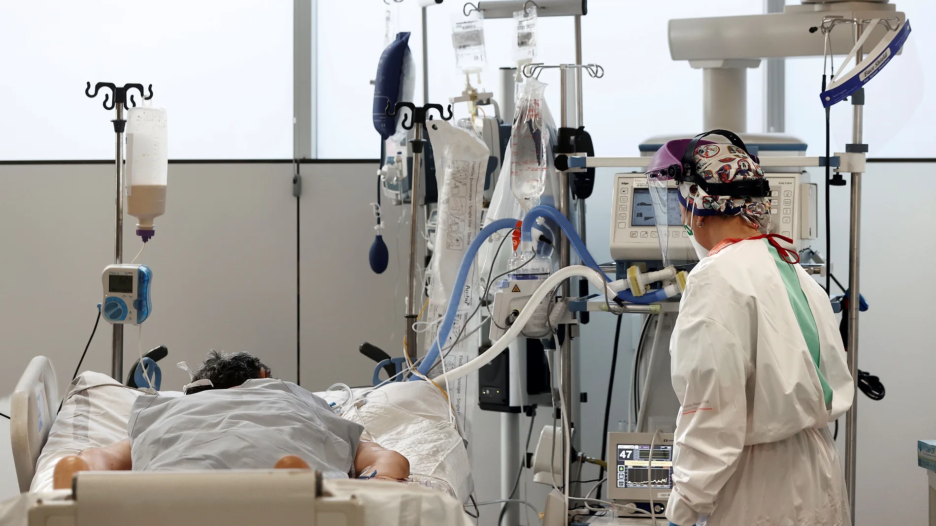 Los pacientes que han pasado por la UCI tienen más riesgo de sufrir secuelas neurológicas a largo plazo