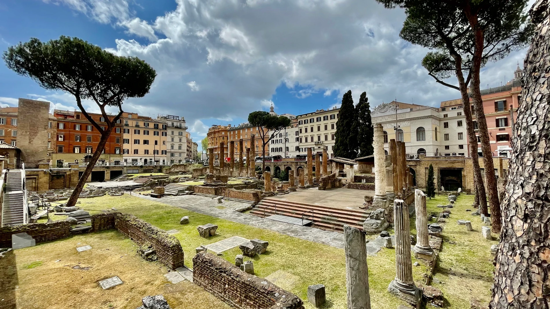 Zona arqueológica de Largo di Torre Argentina