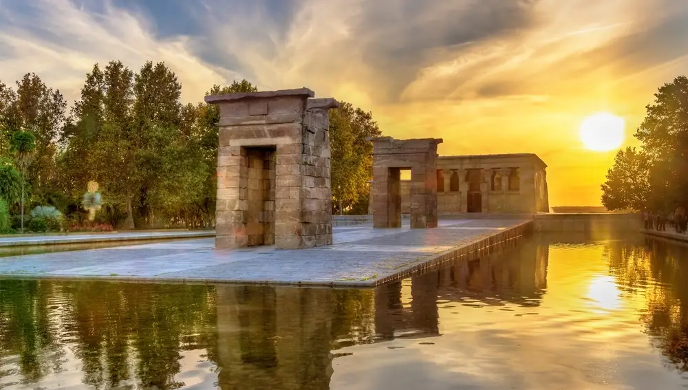 Atardecer en el templo de Debod, Madrid