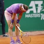 Nadal, agotado tras uno de los puntos eternos contra Rublev en los cuartos de final de Montecarlo