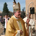 El obispo José Ángel Saiz Meneses