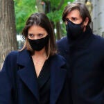 Alvaro Falcó y su prometida Isabelle Junot