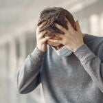 Los síntomas de Ómicron en piel, labios y uñas que advierten que se necesita atención médica urgente