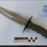 Puñal utilizado por el agresor