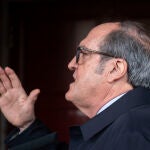 El candidato del PSOE a la Presidencia de la Comunidad de Madrid, Ángel Gabilondo, interviene en un acto durante su visita por Alcalá de Henares, a 22 de abril de 2021, en Alcalá de Henares, Madrid (España). El candidato socialista continúa con su agenda electoral después de participar la pasada noche en el primer debate electoral de la campaña para los comicios del 4 de mayo a la Asamblea de Madrid.22 ABRIL 2021;GABILONDO;ALCALA DE HENARES;MADRID;ELECCIONESAlberto Ortega / Europa Press22/04/2021