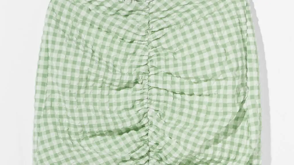 Minifalda cuadros de Bershka