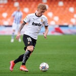 Daniel Wass con el Valencia.