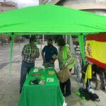 Mesa informativa de Vox en Sanxenxo (Pontevedra)
