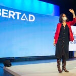 La presidenta de la Comunidad de Madrid y candidata a la reelección por el PP, Isabel Díaz Ayuso, interviene en un acto de campaña en el Teatro Municipal José María Rodero de Torrejón de Ardoz.