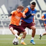 Modric y Casemiro, listos para el Real Madrid-Chelsea de Champions