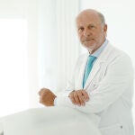 Pedro Jaén, dermatólogo
