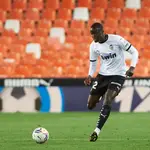Mouctar Diakhaby con el Valencia.