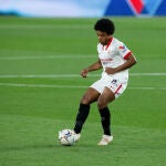 Jules Koundé con el Sevilla.