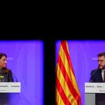 El vicepresidente del Govern en funciones y conseller de Economia, Pere Aragonès, acompañado por la consellera de la Presidencia, Meritxell Budó