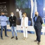 Más de 200 artistas retratan la Catedral de Burgos en la exposición ‘Catedral eterna. Así la vieron, así la ven’. En la imagen, presentación de la muestra