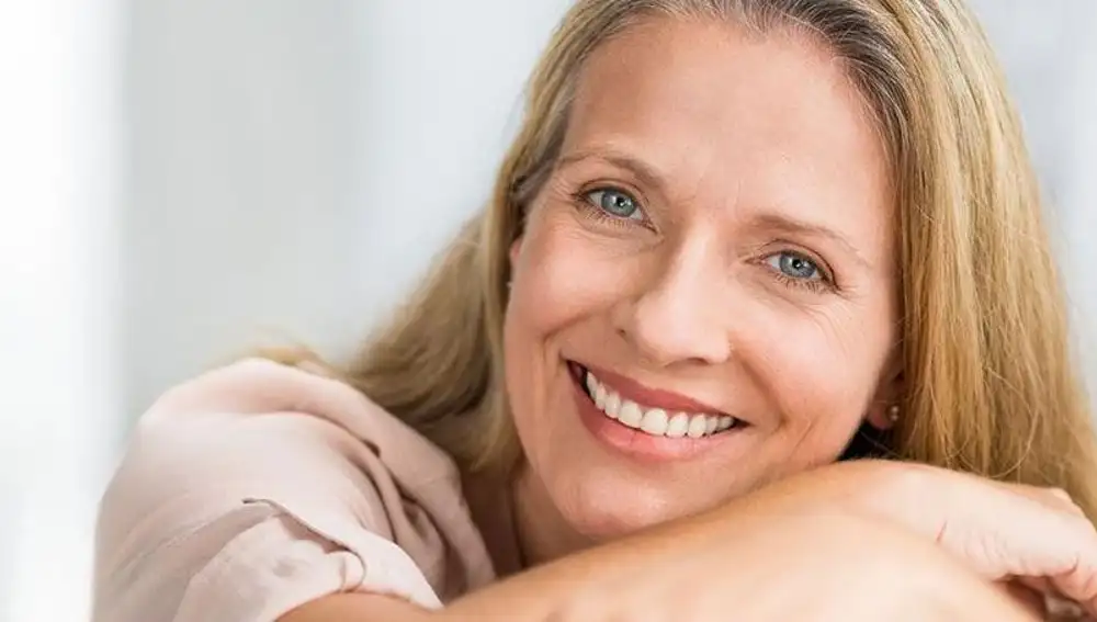 La Sociedad Española de Medicina Estética (SEME) explica que las arrugas de expresión son consecuencia de los gestos que hacemos con nuestro rostro