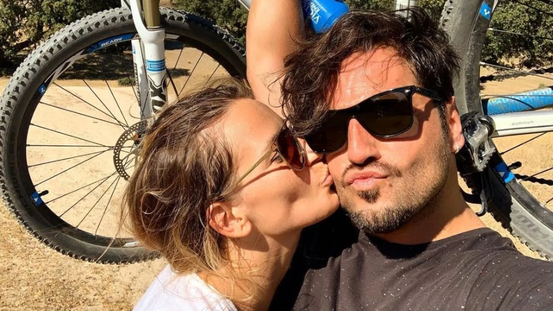 David Bustamante y Yana Olina