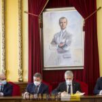 Un momento de la firma de la cesión de terrenos para la nueva sede del GEO