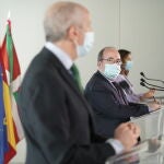 El ministro de Política Territorial y Función Pública, Miquel Iceta, ayer en Bilbao tras oficializar la transferencia de prisiones al País Vasco