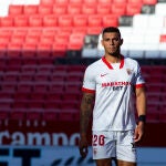Diego Carlos con el Sevilla.