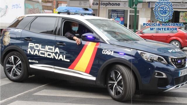 Coche patrulla de Policía Nacional