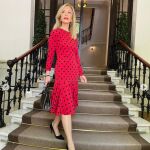 Carmen Lomana hace un guiño a San Isidro con su vestido de lunares
