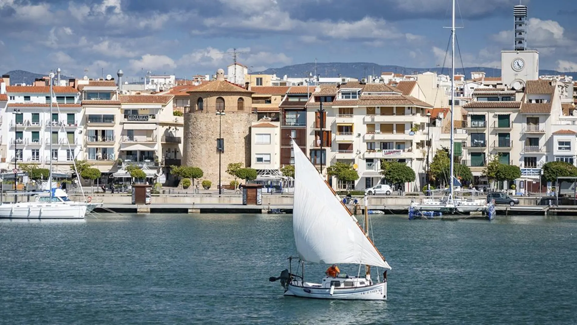 Cambrils desde el mar
