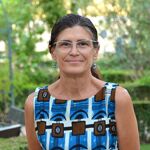 La directora general de Salud Pública, Pilar Aparicio, en los jardines del Instituto de Salud Carlos III