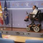Pablo Echenique interviene hoy en una rueda de prensa anterior a una Junta de Portavoces