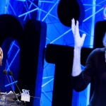 Fotografía de archivo (27/05/2011) de la escritora feminista Gloria Steinem en un foro de Seúl, Corea del Sur.