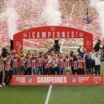 Entrega del trofeo de Liga al Atletico de Madrid en el Wanda Metropolitano