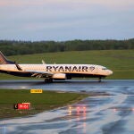 El avión desviado para detener al periodista