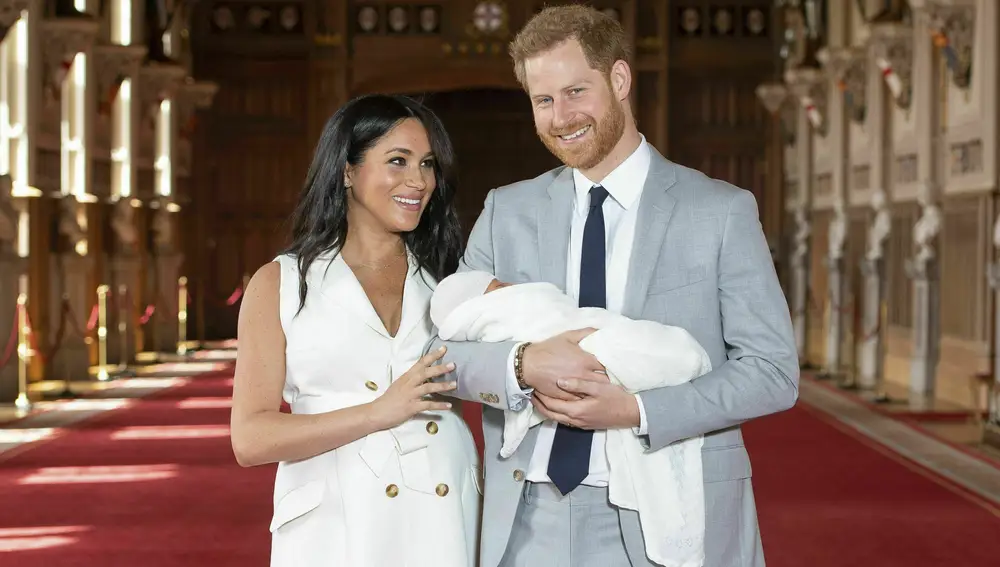 Meghan Markle, el príncipe Harry y su hijo Archie