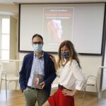 Pepe Lugo y Guillermina Royo-Villanova, en la Fundación Cajasol de Sevilla