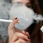 El tabaquismo es el factor de riesgo primordial para el cáncer de pulmón