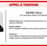 Las fuerzas del orden difundieron una foto de Dupin, de corpulencia atlética, 29 años de edad y calificado como peligroso