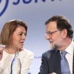 María Dolores de Cospedal y Mariano Rajoy durante una Junta Directiva Nacional del PP