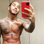Lewis Hamilton es muy activo en redes sociales