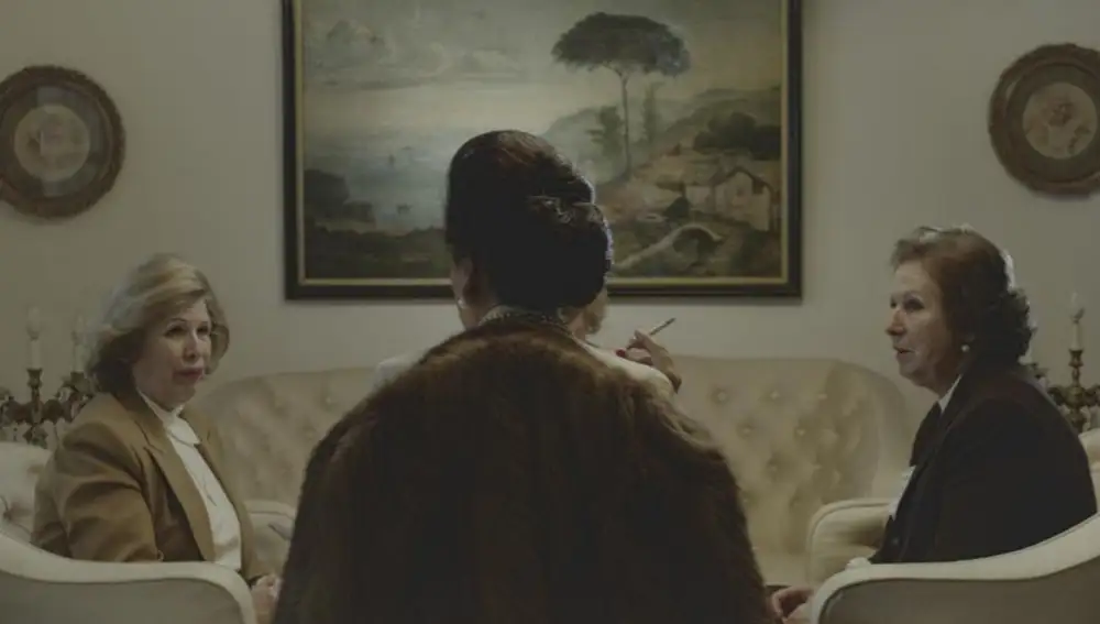 Las vecinas de Puebla de la Reina, en Badajoz, son las protagonistas de "Destello bravío", dirigida por Ainhoa Rodríguez