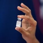 El gobierno ha introducido incentivos adicionales para aumentar las tasas de vacunación en el período previo a las vacaciones. EFE