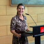 La portavoz de Vox en la Asamblea de Madrid, Rocío Monasterio, responde a los medios tras una reunión con la presidenta de la Asamblea de Madrid, Eugenia Carballedo.