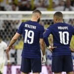 Kylian Mbappe y Karim Benzema