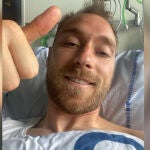 Foto publicada por Christian Eriksen desde el hospital en el que está ingresado.