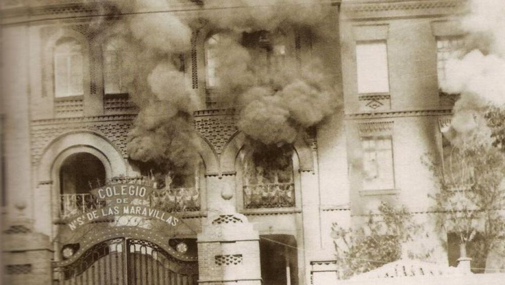 Quema del colegio religioso N. S. de las Maravillas