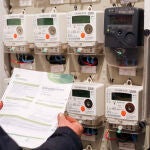 Factura de la luz y contadores eléctricos