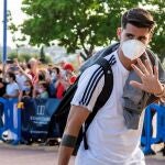 Morata, a su llegada al hotel de la selección en Sevilla