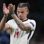 La vida le sonríe ahora a Kalvin Phillips después de una infancia difícil.