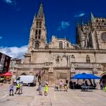 Celebraci&oacute;n de la Copa del VIII Centenario de la Catedral de Burgos, con partidos de f&uacute;tbol benjam&iacute;n, baloncesto benjam&iacute;n y balonmano de 8 a 12 a&ntilde;os