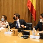 El líder del PP, Pablo Casado presiden reunión de grupo PP en el Congreso